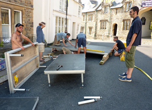 Putting up the Top Stage